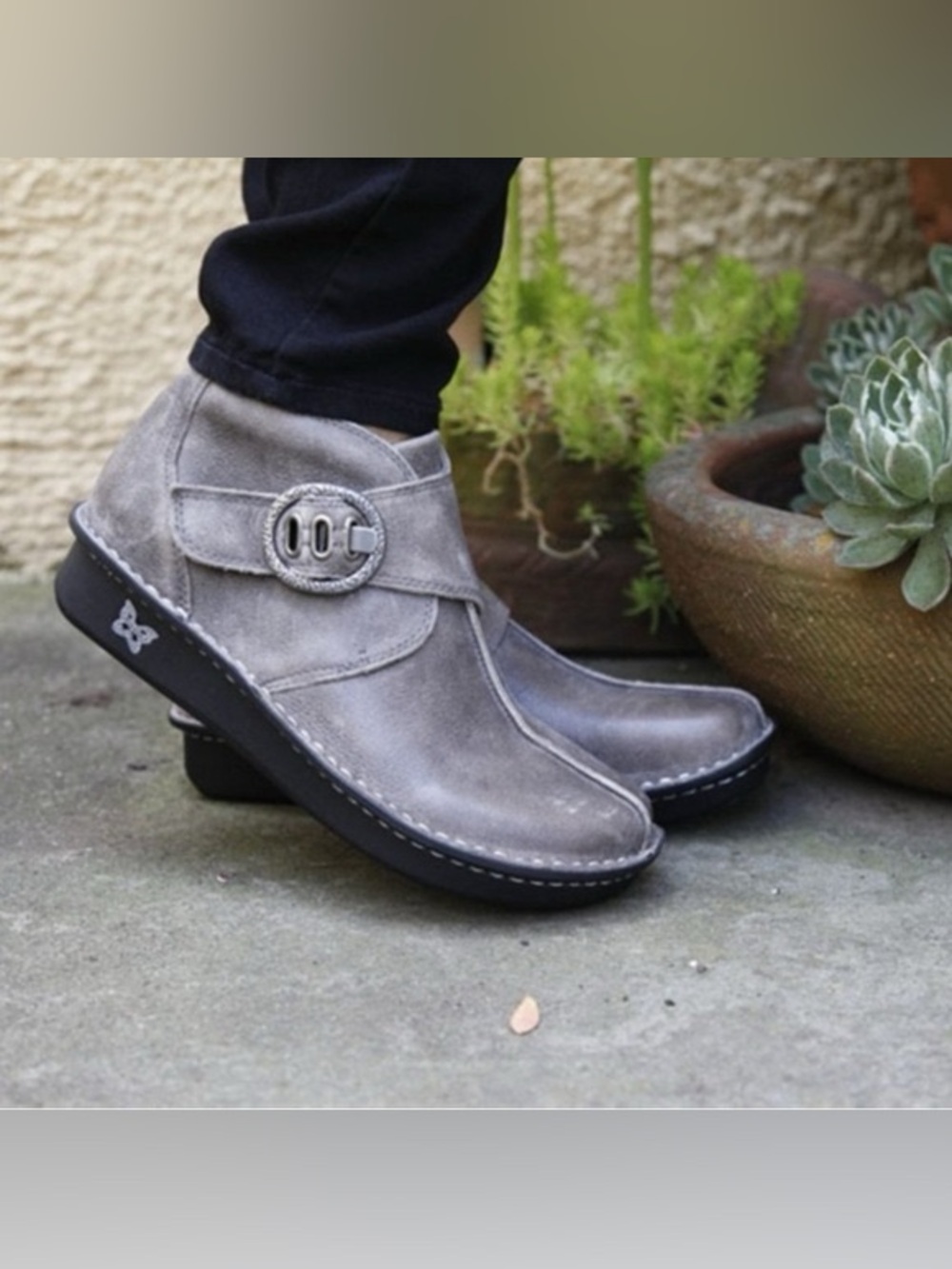 ALEGRIA Caiti Leather Ankle Boots Booties Buckle Stone Wall Size 9 EU 39 NEW